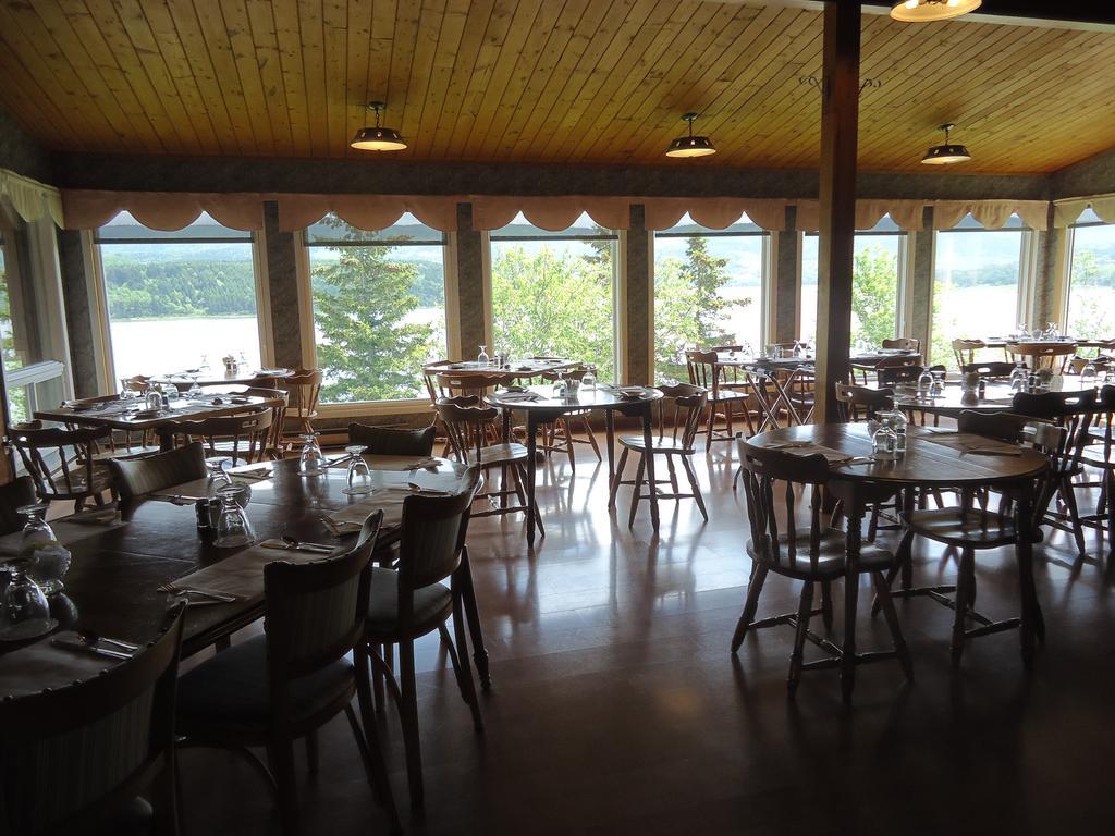 Duck Cove Inn Margaree Harbour Exterior photo