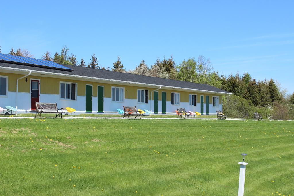 Duck Cove Inn Margaree Harbour Exterior photo